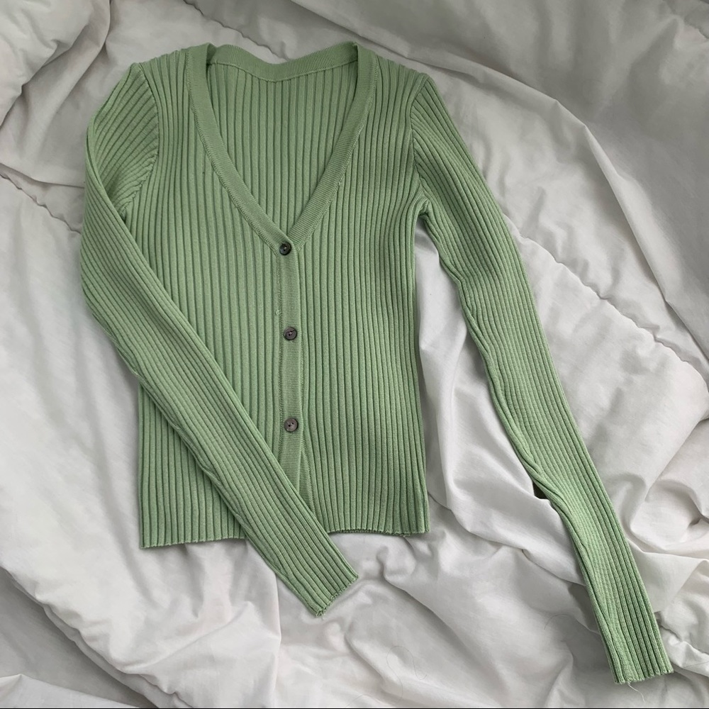 YesStyle fitted cardigan